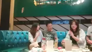 约良家妹子ktv喝到微醺开房，女的非常害羞 完整无删减版在线看