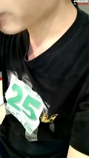 【猫咪av站】还是哥哥会弄 好舒服呀 现场高清截图