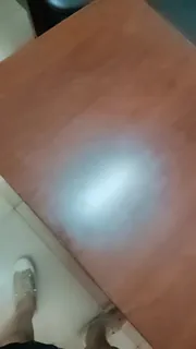 猫咪av站高分作品推荐：淫荡母狗办公室玩弄骚逼