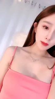 猫咪av站栏目：模特身材極品尤物網紅美腿女神 精彩封面