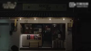 性爱餐酒馆系列给刚毕业的邻居家孩子的成人礼 上 完整无删减版在线看