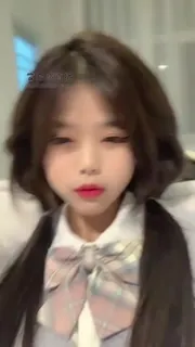 91视频官方收录：jk棉袜裸足湾湾双马尾萝莉调教萝莉