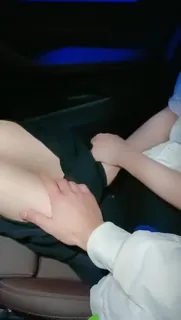 蒙面渣男正在调教乖巧女友 手机浏览器流畅观看预览