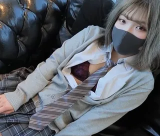 猫咪av站栏目：哥插的好舒服 精彩封面