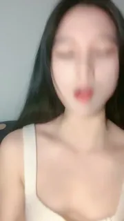 校花大学生饥渴抠逼自慰 - 实时更新的高清猫咪av站资源