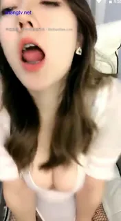 91视频推荐：大奶高颜值主播卖骚舞 手机在线播放