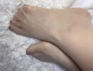 黑色高跟玉足 - 1080P超清画质展示图