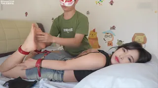 猫咪av站栏目：调教玩弄可爱小骚逼 精彩封面