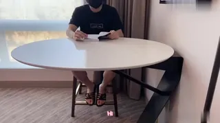 【国产精品】绿茶女友三部曲之一趁男友学习用力做爱口交口爆 完整无删减版在线看