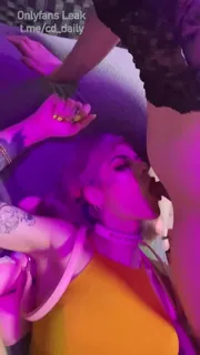 躺着被人把鸡巴塞进嘴里 完整无删减版在线看