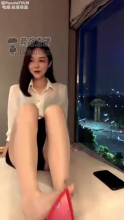 可爱制服小骚逼 优质原创视频在线直达