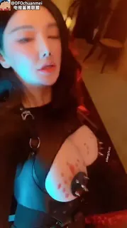 查看 SM调教巨乳母狗 的详细介绍与播放