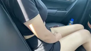 91视频推荐：塞着跳蛋刚出门就受不了想要高潮 骚逼已经湿透了 手机在线播放