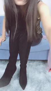 猫咪av站栏目：姐姐骚货勾引系列09 精彩封面