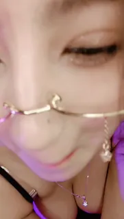 眼镜御姐主播性感诱惑骚舞 完整无删减版在线看