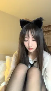 黑丝猫女郎 - 实时更新的高清猫咪av站资源