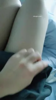 猫咪av站精选视频：大学生活无限好 课堂内偷偷玩跳蛋 完整版