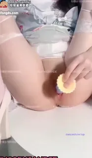 睡衣小萝莉自慰到高潮 玩家亲测好评资源