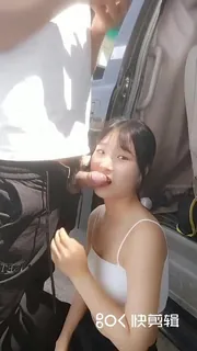 自拍福利高颜值妹子驾车户外口交 下车路边深喉口交最后口暴非常诱人 很是诱惑喜欢不要错过1732318336.8291235 玩家亲测好评资源