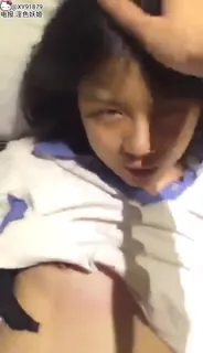 中出高中妹全射嘴里 - 高清在线观看