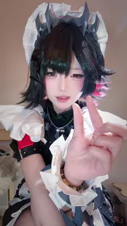 91视频官方收录：可爱cos长腿骚逼