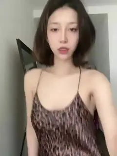 豹纹睡衣热舞诱惑 完整无删减版在线看