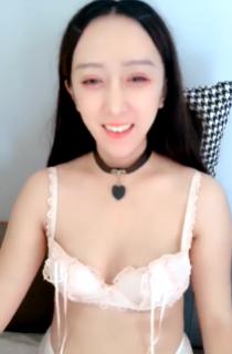 猫咪av站精选视频：天晴可欣20小时核弹刚下海的傻’‘’‘’ 完整版