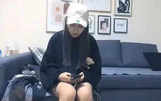 太子探花极品高颜值鸭舌帽妹子翘屁股掰穴’‘ - 高清在线观看