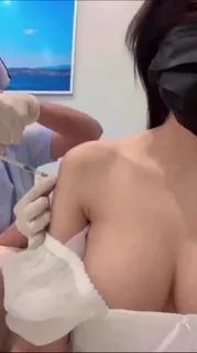 这奶子是真大啊 ，我也想给小姐姐打一针了啊 。 - 高清流媒体极速加载