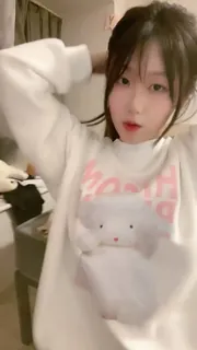 寂寞大学生宿舍自慰 - 实时更新的高清猫咪av站资源