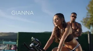 运动涂黑的女神‘’ - 1080P超清画质展示图