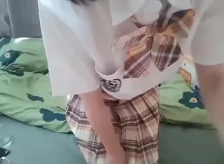 JK小萝莉自慰1 优质原创视频在线直达