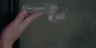 正在播放：洗澡时 练习吮吸我的假阳具～以后就给哥哥们吸 (猫咪av站频道)