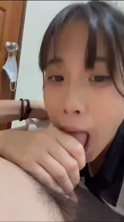 【猫咪av站】口爆邻家骚货 现场高清截图