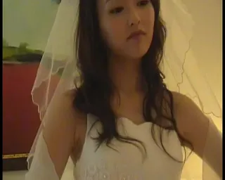 早期唐嫣被摄影师拍下体，白虎嫩穴，精品~ 手机浏览器流畅观看预览