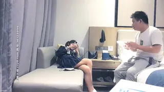 猫咪av站精选视频：探花系列_马尾正妹 完整版