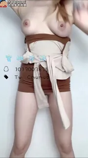 包臀裙骚逼发骚 - 高清在线观看