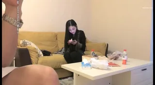 91视频官方收录：猛操漂亮御姐