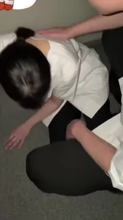 猫咪av站高分作品推荐：学妹被下药 无力反抗 等待被处置