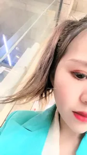 #黄播 #乌苏儿 老牌美女主播2023最新直播睡床销售 手机浏览器流畅观看预览