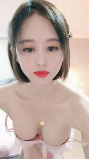 #快手 #爱跳舞的猫猫 赞助18v_粉色若隐若现 - 1080P超清画质展示图