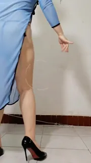 性感骚裙少妇 - 1080P超清画质展示图