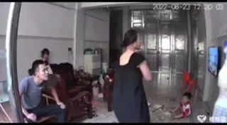 可怜的母亲 手机浏览器流畅观看预览