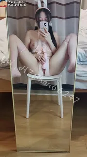 cos兔女郎自慰 - 极具视觉冲击力的猫咪av站内容