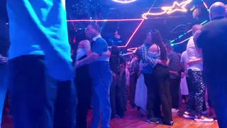 猫咪av站题材必看：偷拍摸摸唱 封面图