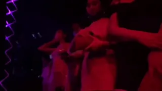 #偷拍 中国最棒的夜生活娱乐场所~砂舞舞 - 高清在线观看