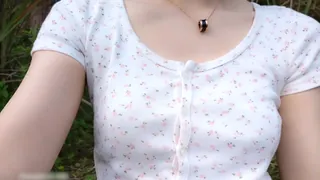 91视频推荐：户外 鲜嫩肉蚌含住棒棒糖 手机在线播放