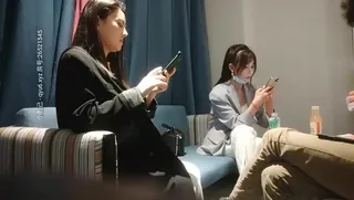 正在播放：约操网红脸外围美女 长腿丰臀美乳 (猫咪av站频道)