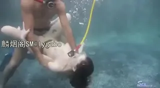 游泳窒息的性爱 手机浏览器流畅观看预览
