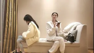 猫咪av站题材必看：双飞00后姐妹花 封面图